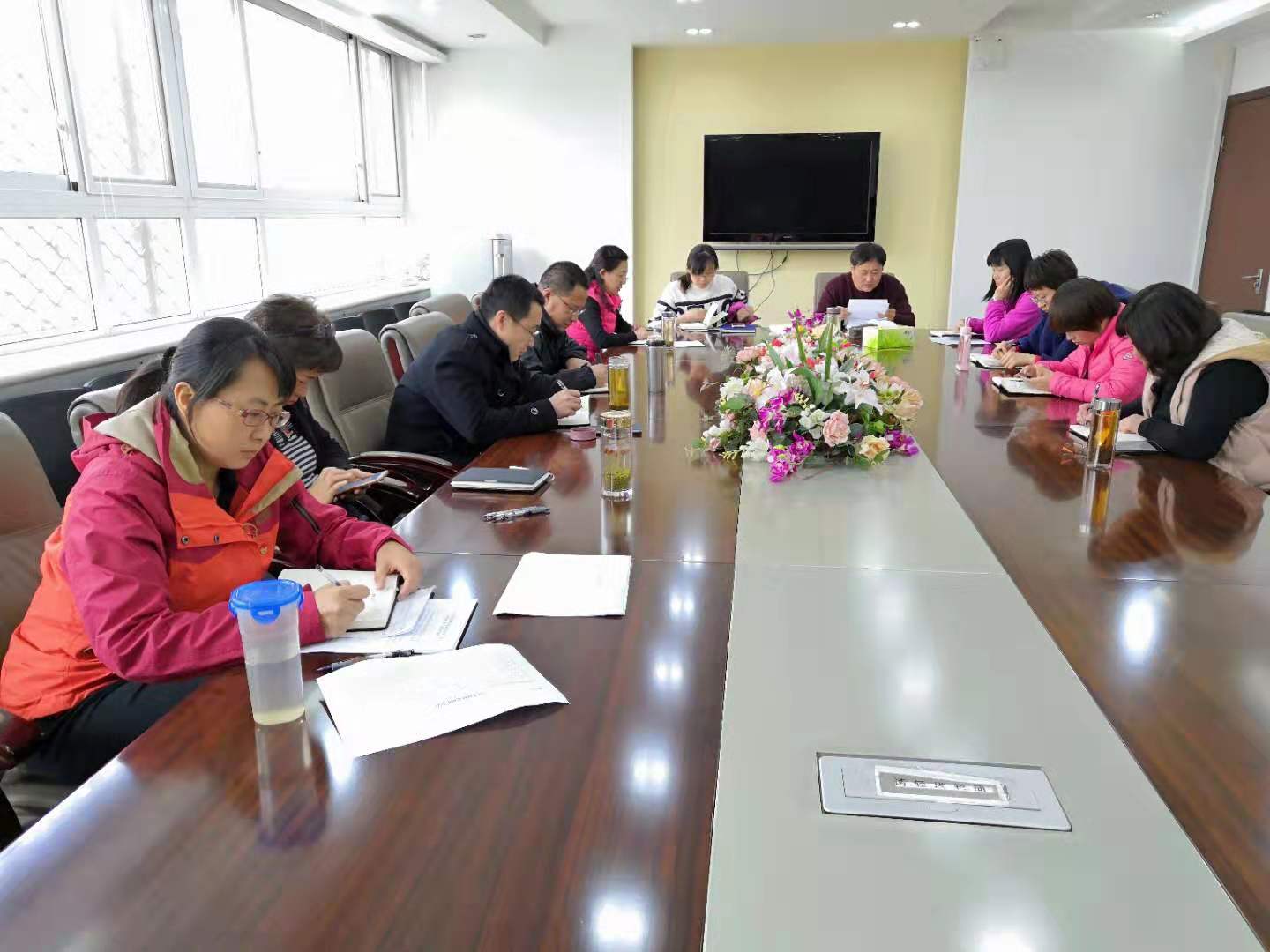 三级特黄边做边爱