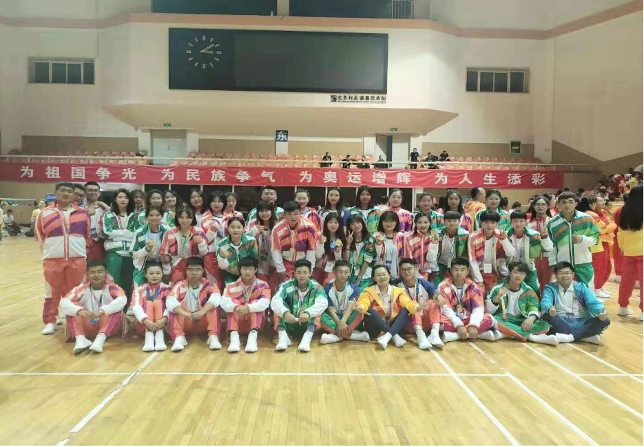 三级特黄边做边爱