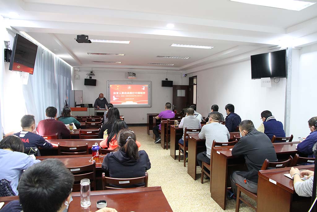 三级特黄边做边爱