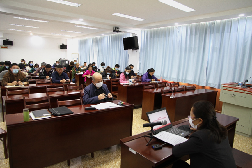 三级特黄边做边爱