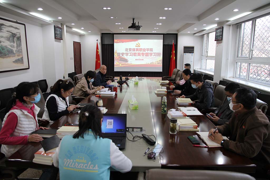 三级特黄边做边爱