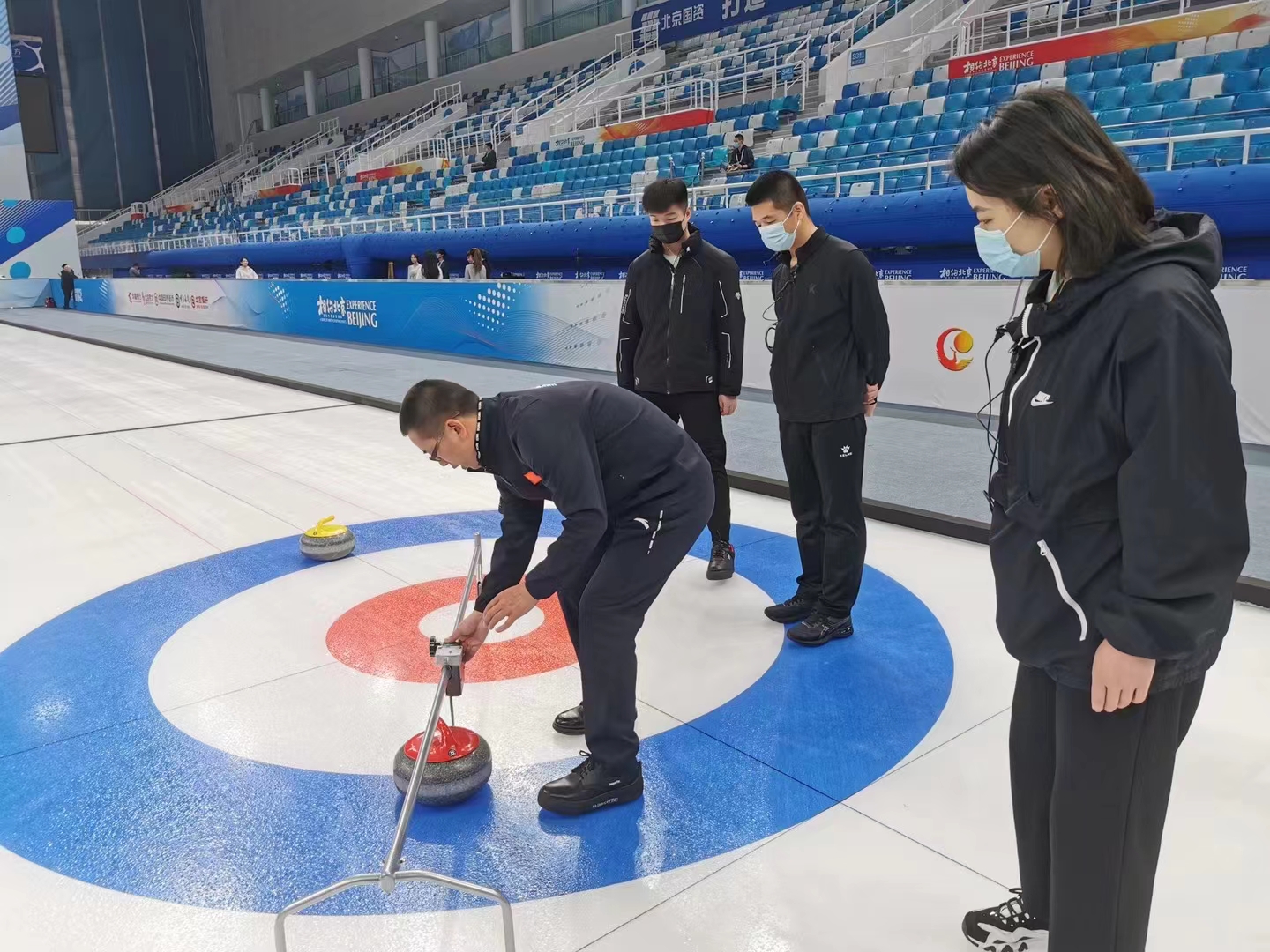 三级特黄边做边爱