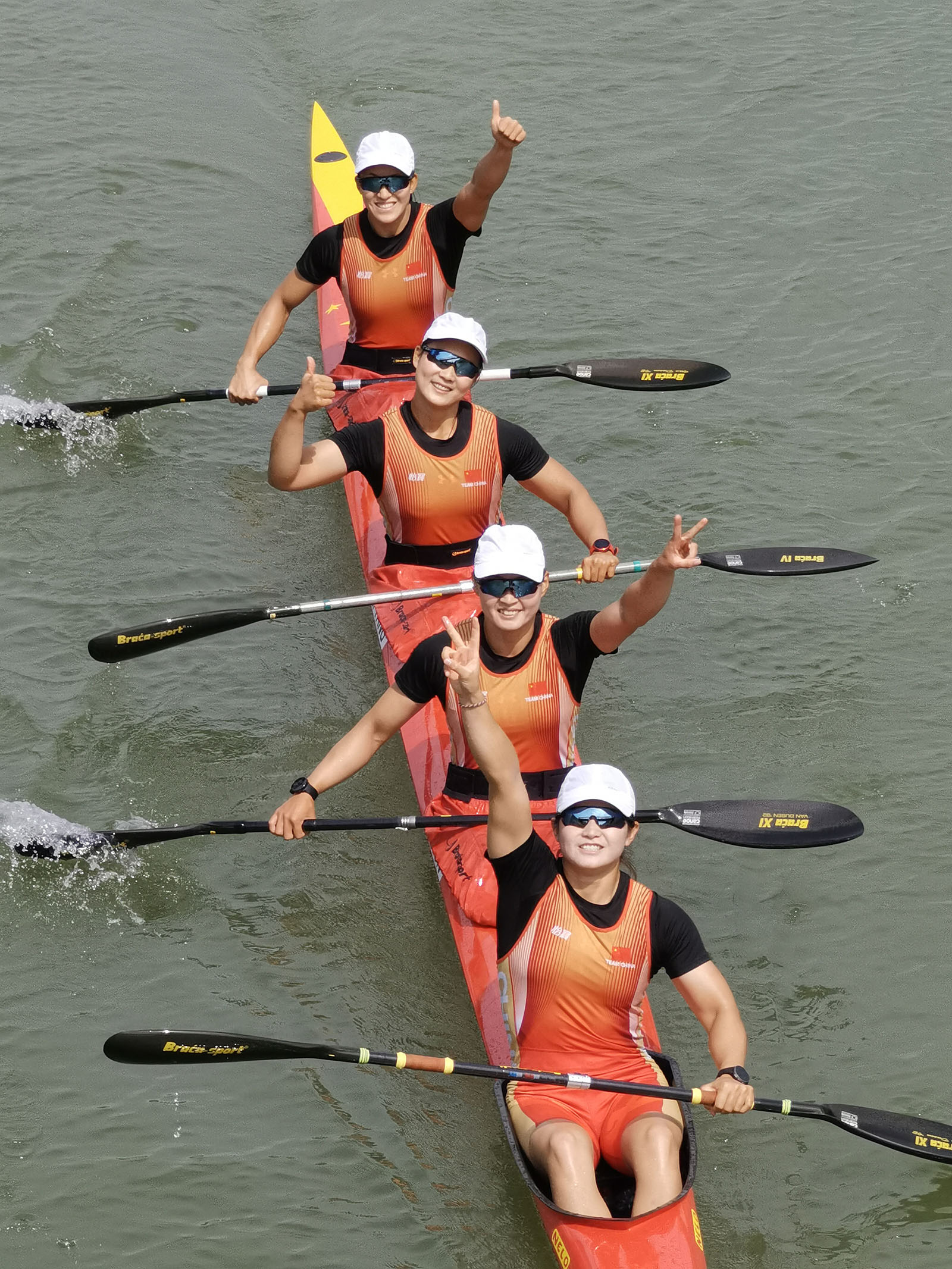 三级特黄边做边爱