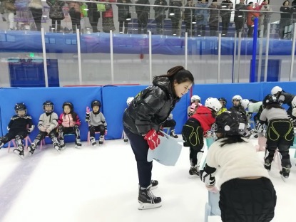 三级特黄边做边爱