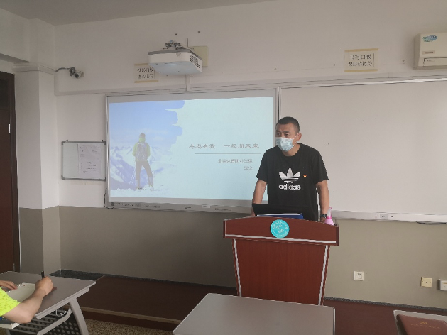 三级特黄边做边爱