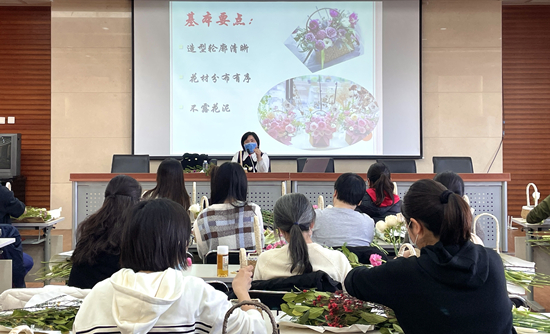 三级特黄边做边爱