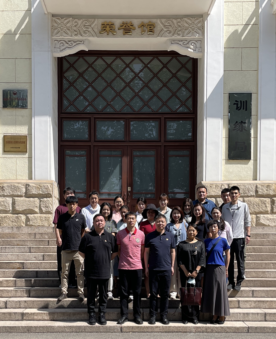 三级特黄边做边爱