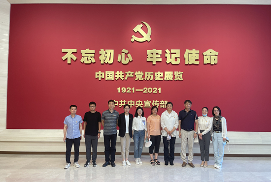 三级特黄边做边爱