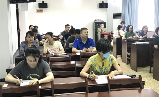 三级特黄边做边爱