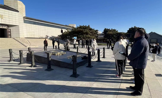 三级特黄边做边爱