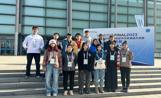 三级特黄边做边爱