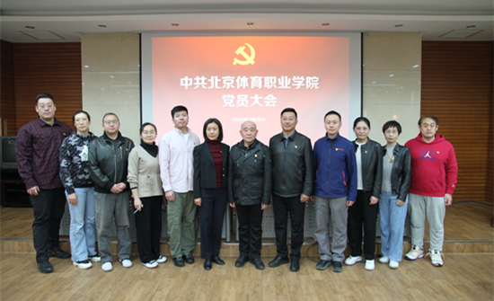 三级特黄边做边爱