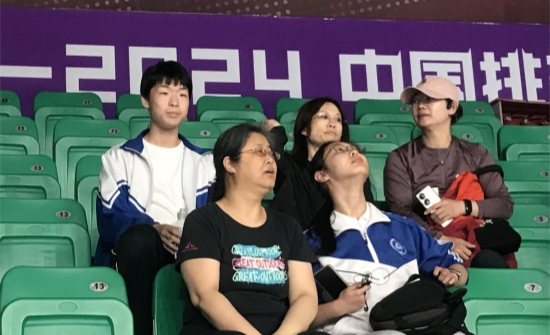 三级特黄边做边爱