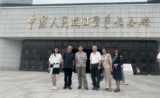 三级特黄边做边爱