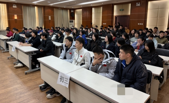 三级特黄边做边爱