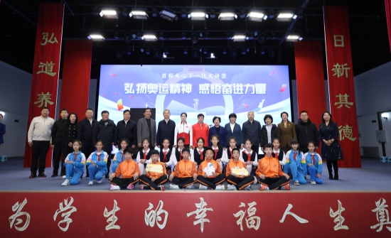 三级特黄边做边爱