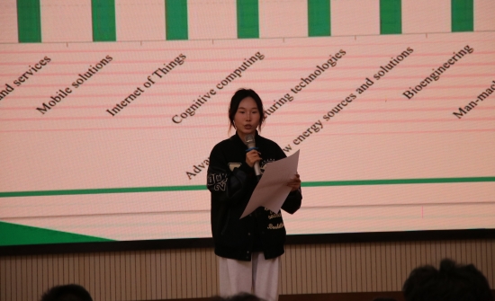 三级特黄边做边爱