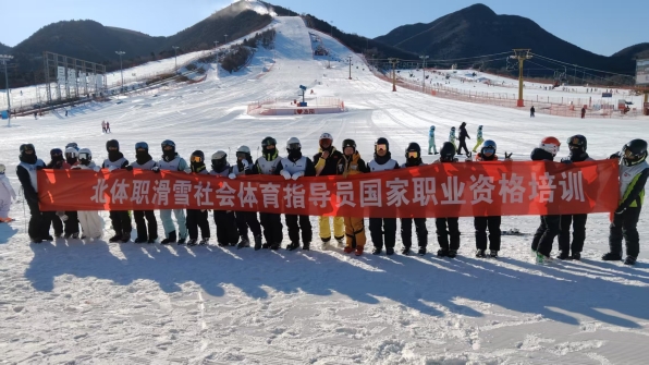 三级特黄边做边爱