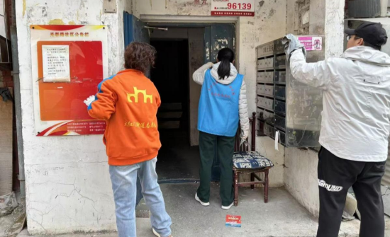 三级特黄边做边爱