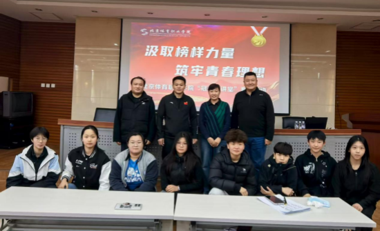 三级特黄边做边爱